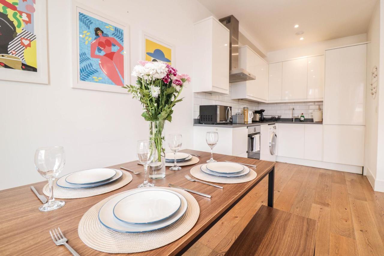 Modern & Spacious 1 Bedroom Clapham Junction Flat London Exterior photo